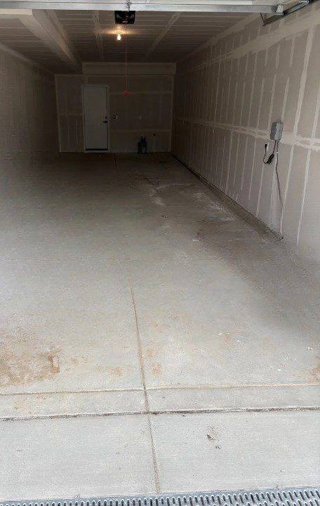 Denver garage cleared and clean after junk and debris removal